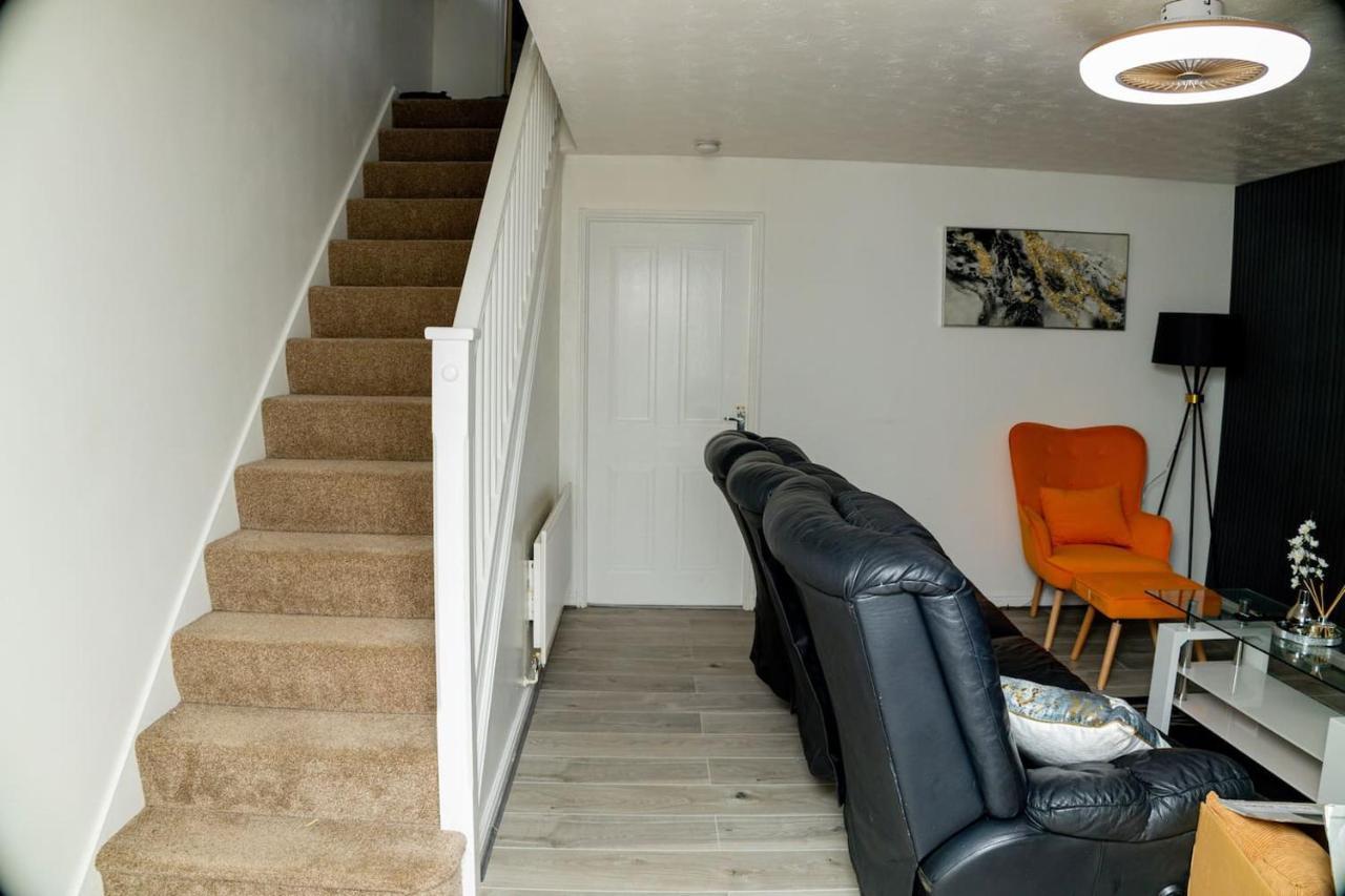 Apartment Dynasty - Alison Kelly Close Manchester