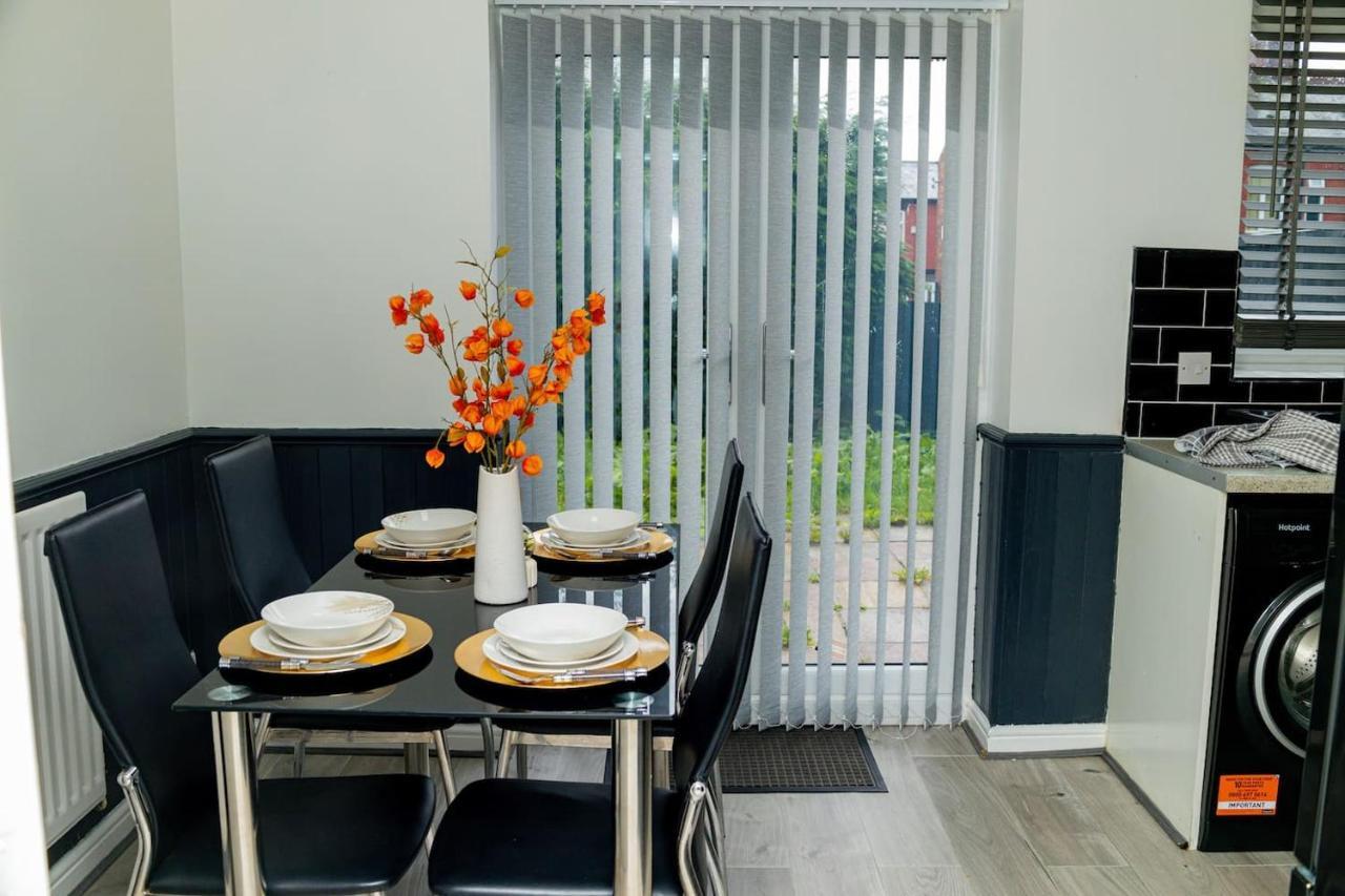 Apartment Dynasty - Alison Kelly Close Manchester