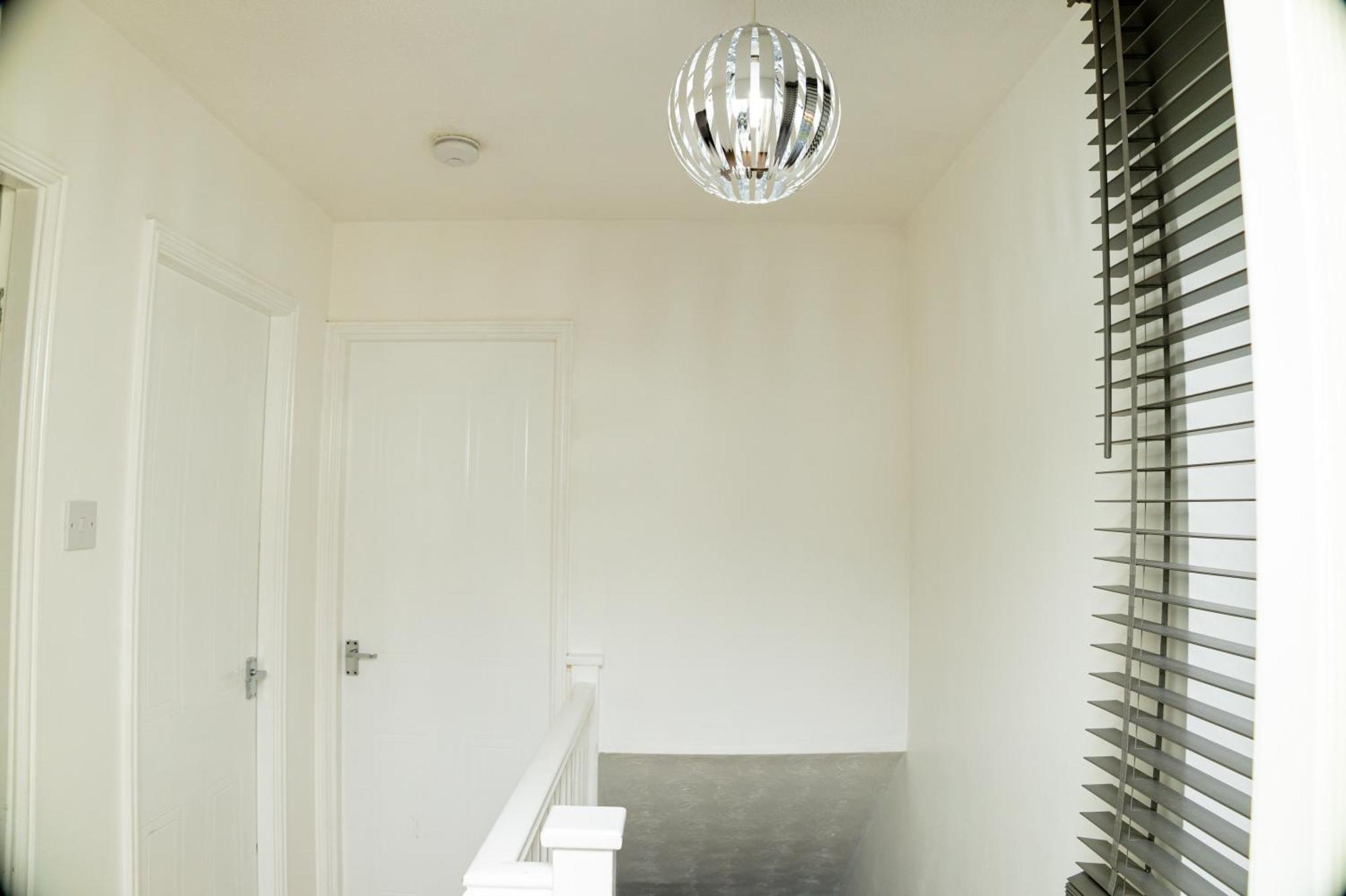 Dynasty - Alison Kelly Close Apartment Manchester