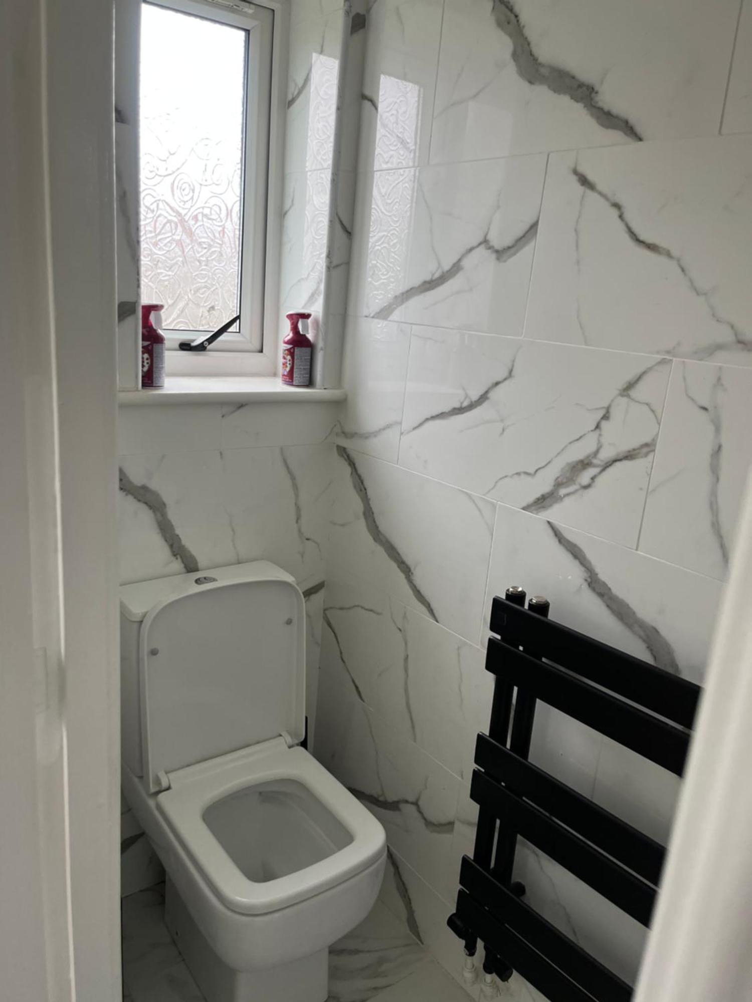 Apartment Dynasty - Alison Kelly Close *